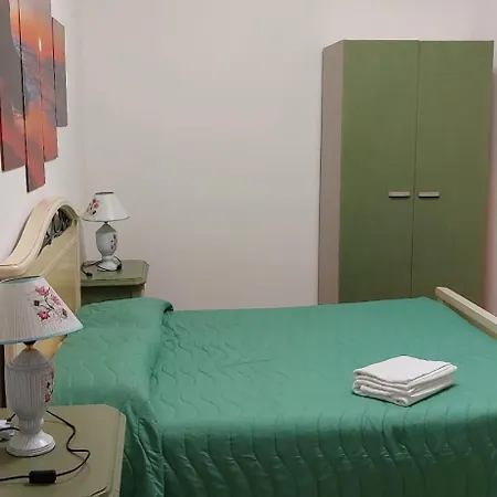 アパート Alba Mozzafiato ラヌゼーイ