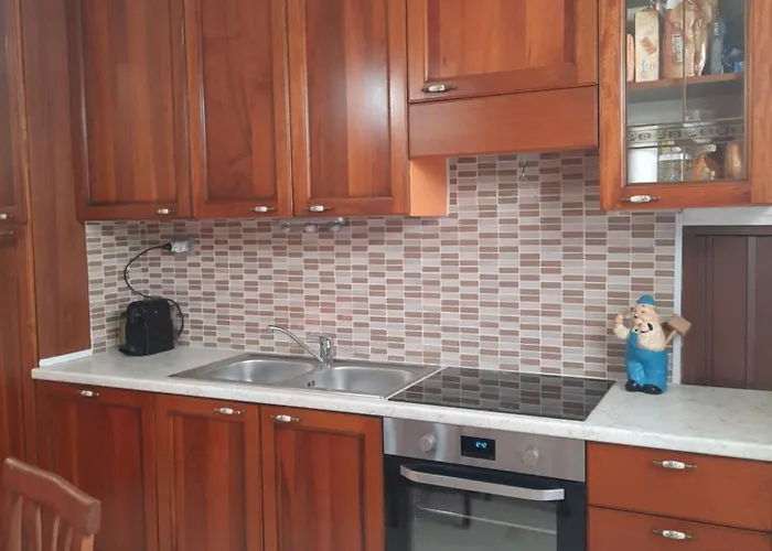 Alba Mozzafiato Apartment *